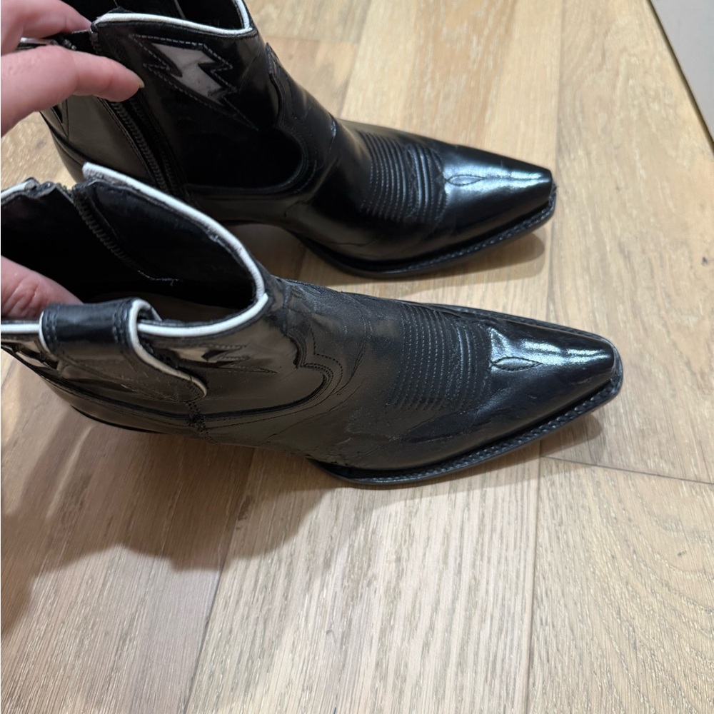 Thunderbolt Black Ankle Cowboy Boots - Picture 3 of 8